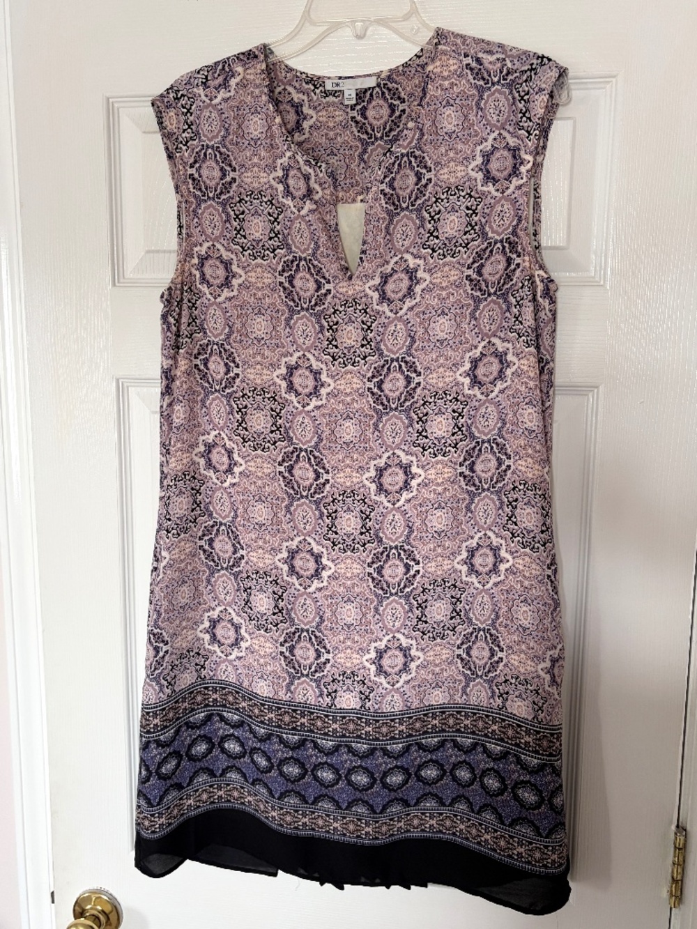 DR2 Daniel Rainn Purple Split V-neck Sleeveless Dress Pleated Size M Boho Dress